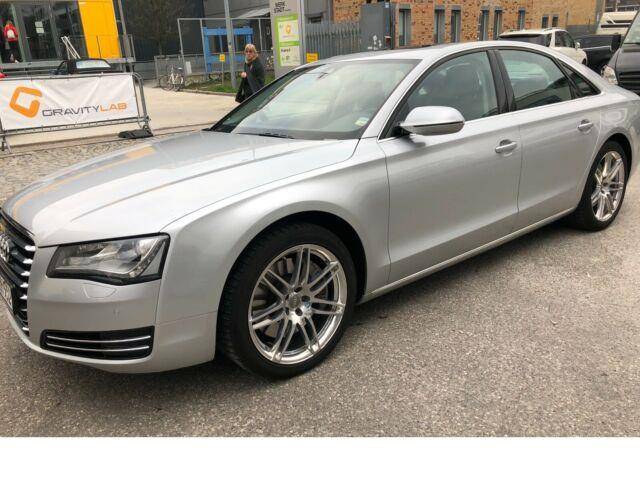 Bild 1/15 von Audi A8 4.2 TDI quattro (2010)