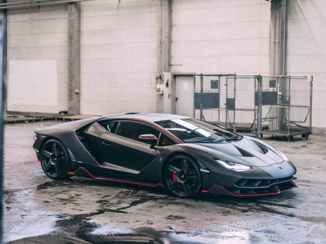 Image 1/50 of Lamborghini Centenario (2017)