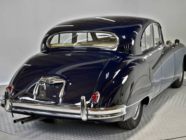 Jaguar Mk VIII