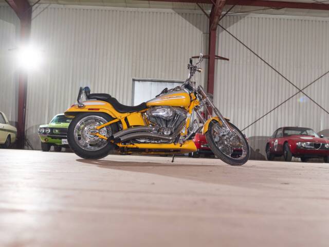 Harley-Davidson FXSTD-SE2 Screamin’ Eagle Softail Deuce CVO
