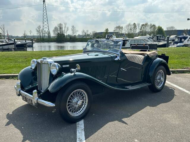 Image 1/4 of MG TD (1953)