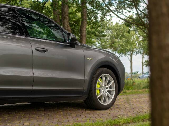 Porsche Cayenne Coupé E-Hybrid