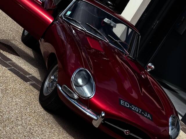 Jaguar E-Type 3.8