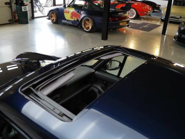Porsche 911 Carrera