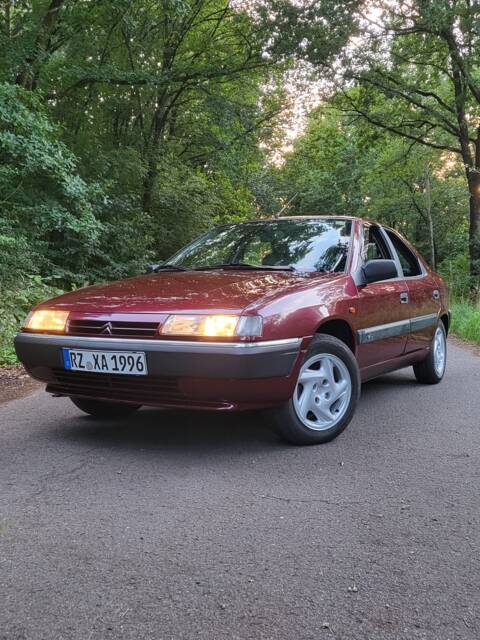 Image 1/9 de Citroën Xantia 1.8i 16V (1995)