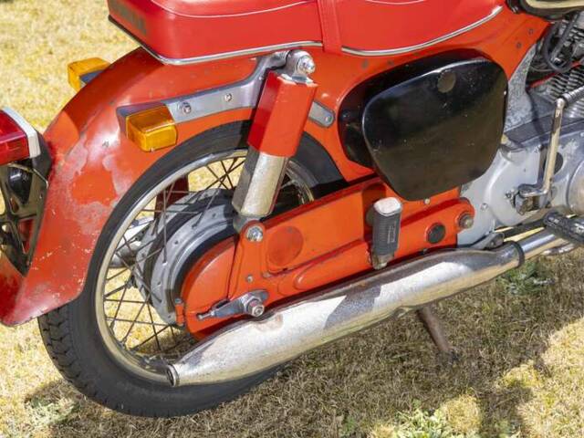 Honda C 72