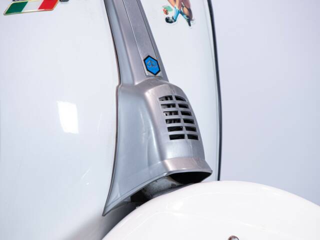 Piaggio Vespa 50 Special