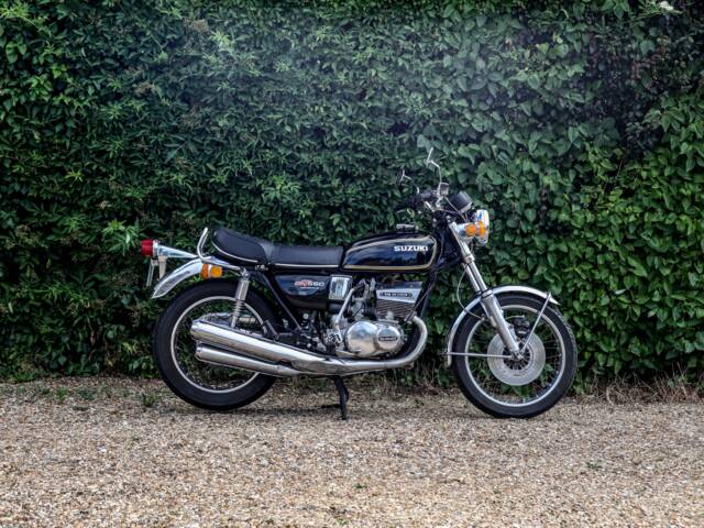 Suzuki GT 550 II