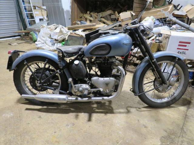 Bild 1/32 von Triumph DUMMY (1946)
