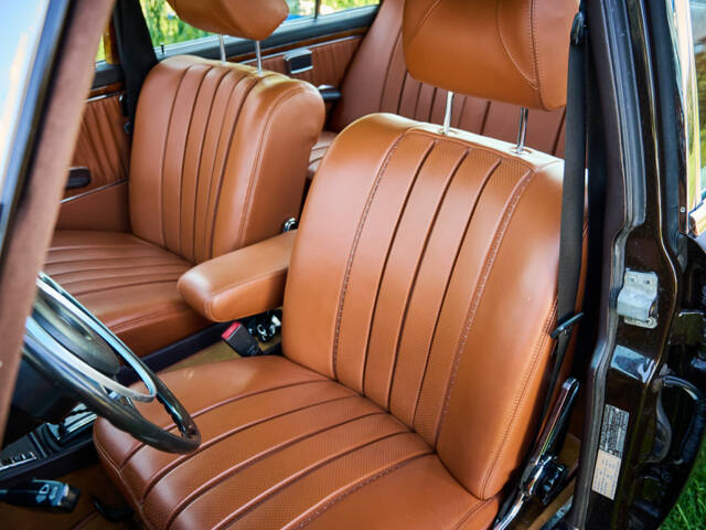 Mercedes-Benz 300 SEL 4.5