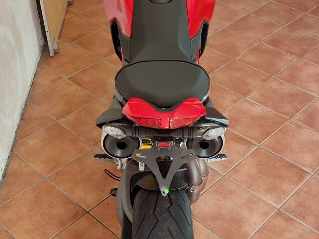 Ducati Hypermotard 950