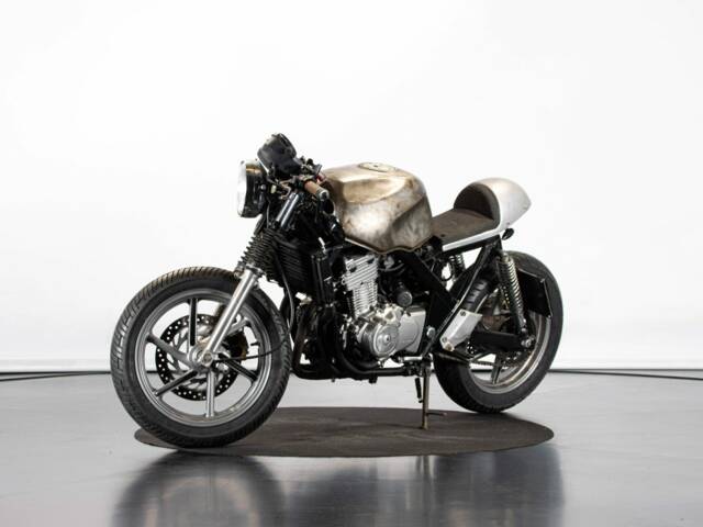 Honda CB 500E