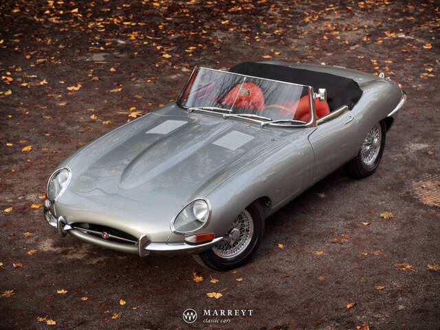 Image 1/69 de Jaguar E-Type 3.8 Flat Floor (1961)