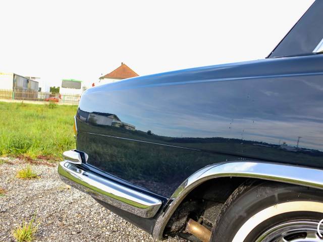 Mercedes-Benz 600 Classic Cars for Sale - Classic Trader