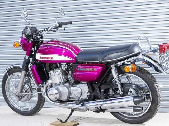 Suzuki GT 750