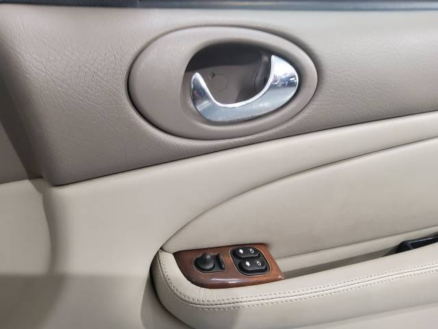 Jaguar XK8 4.0
