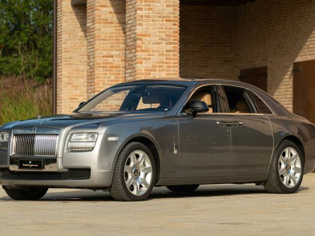 Image 1/50 of Rolls-Royce Ghost (2013)