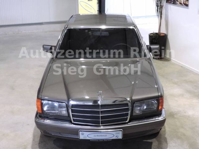 Mercedes-Benz 300 SE