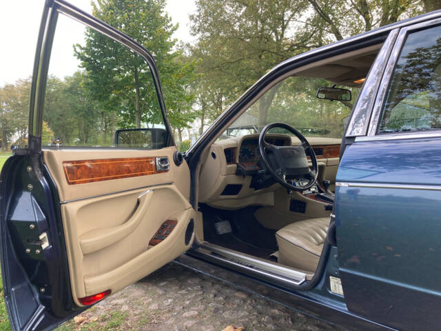 Jaguar XJ12 6.0