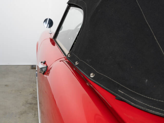 Alfa Romeo 2000 Spider
