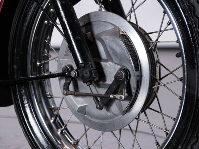 Triumph T 100 Daytona