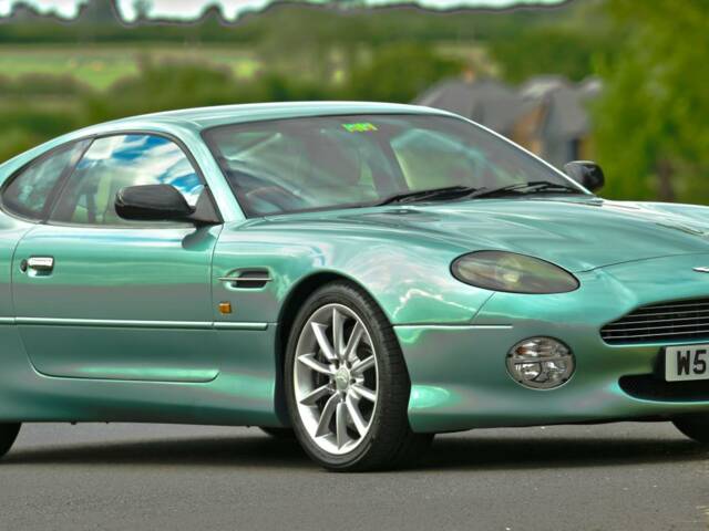 Immagine 1/50 di Aston Martin DB 7 Vantage (2000)