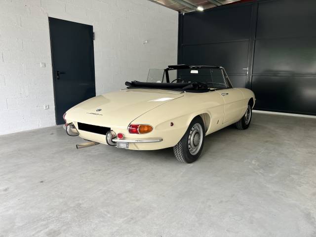 Alfa Romeo 1750 Spider Veloce