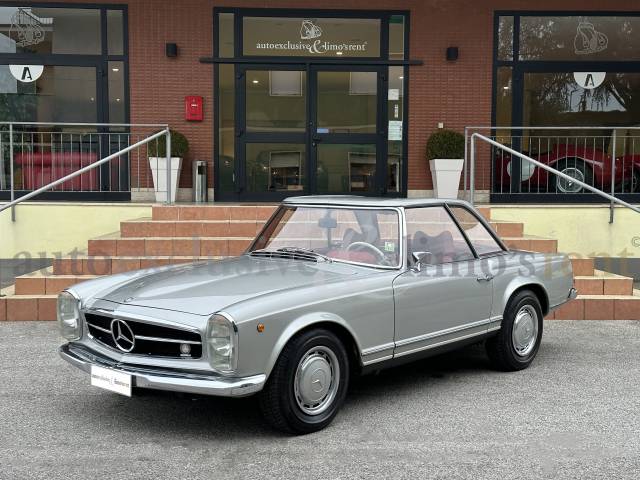 Image 1/33 of Mercedes-Benz 280 SL (1969)