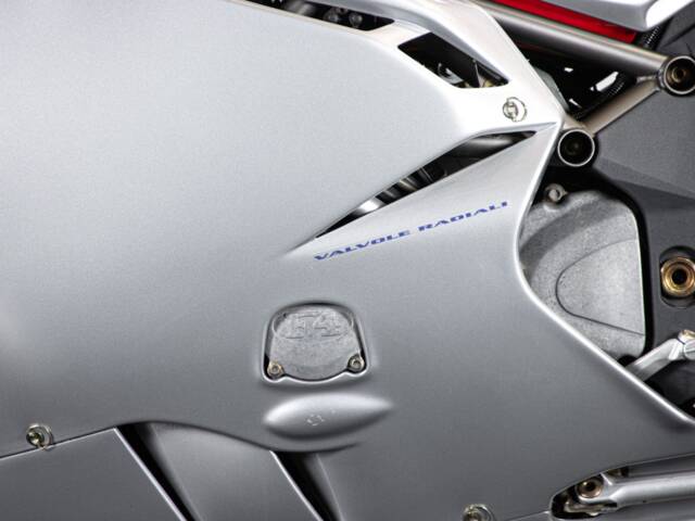 MV Agusta F4 750 S