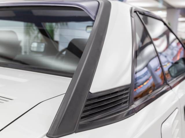 Toyota MR2