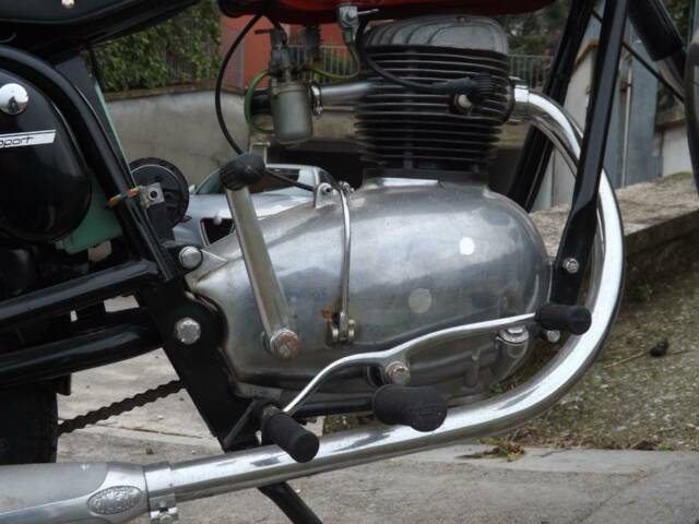 Gilera 150 Sport