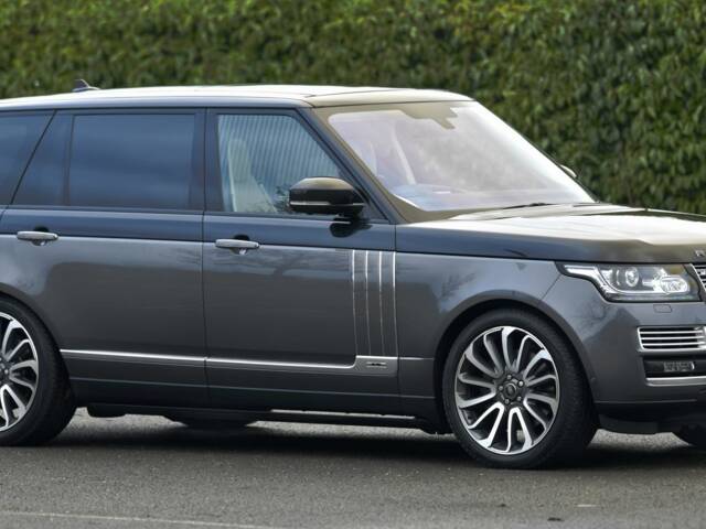 Image 1/50 de Land Rover Range Rover Autobiography SDV8 (2016)