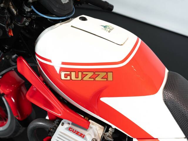 Moto Guzzi V 65 Lario