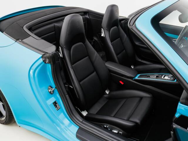 Porsche 911 Carrera 4S