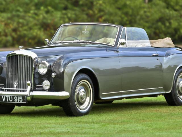 Image 1/50 of Bentley S 1 Continental DHC (1955)