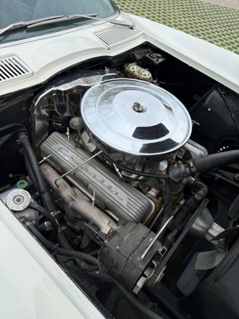 Chevrolet Corvette Sting Ray Convertible