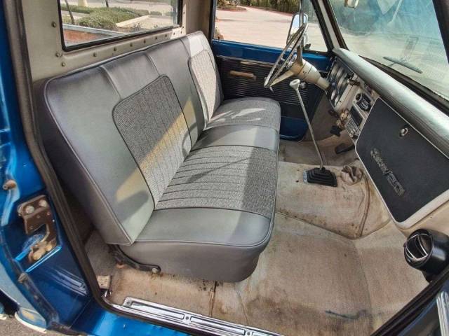 Chevrolet C 20