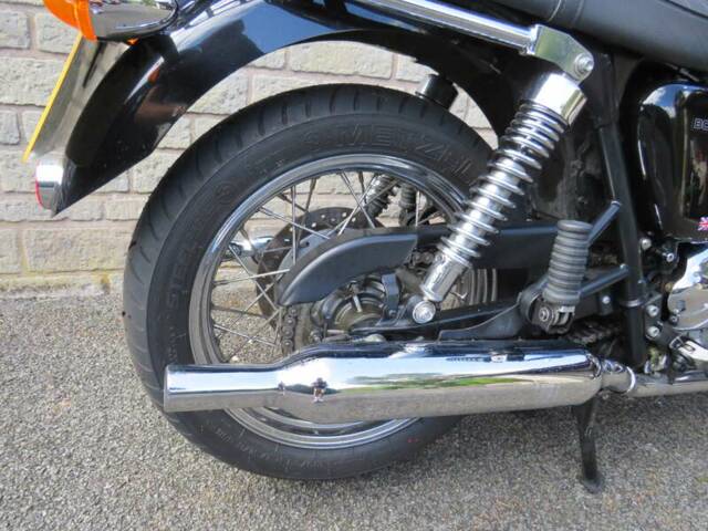 Triumph Bonneville T100