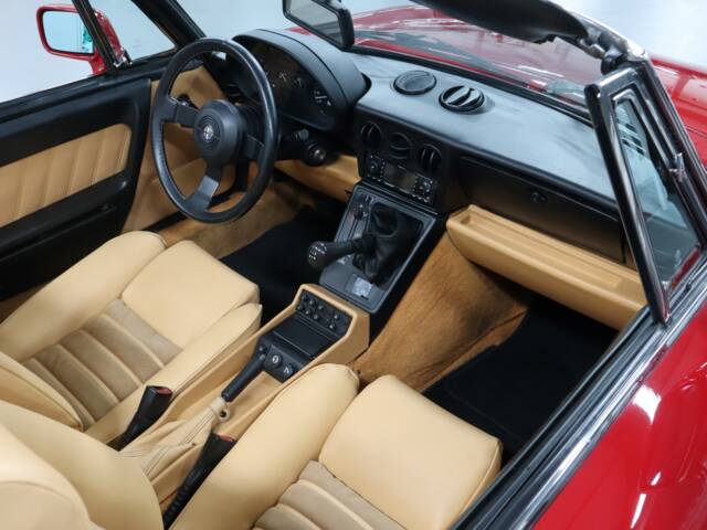 Alfa Romeo 2.0 Spider