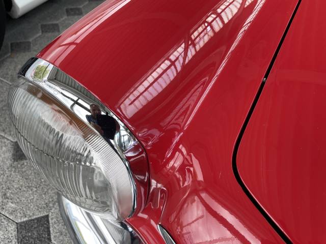 Mercedes-Benz 230 SL