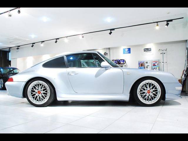 Porsche 911 Carrera