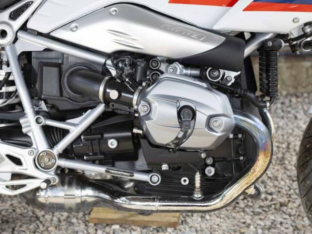 BMW R NineT
