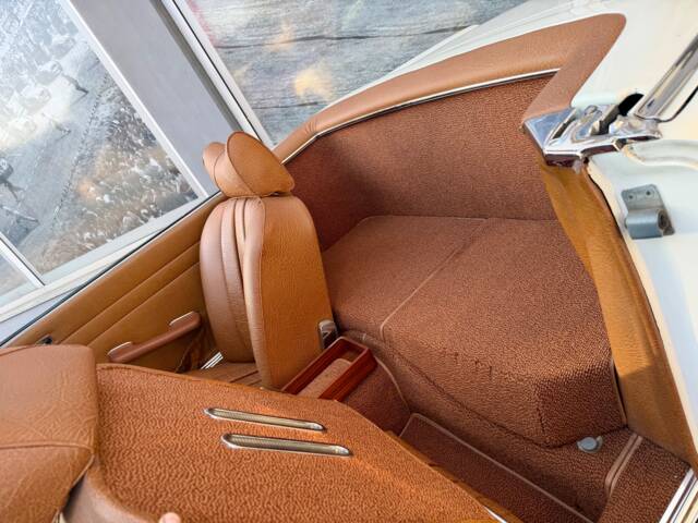 Mercedes-Benz 280 SL