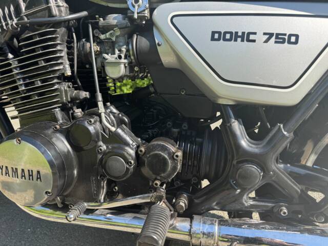 Yamaha XS 750