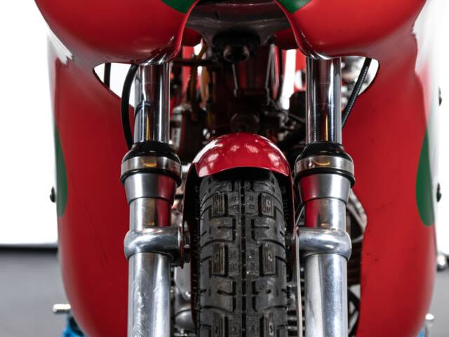 Aermacchi Harley-Davidson Ala d'oro 250