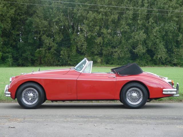 Jaguar XK 150 DHC