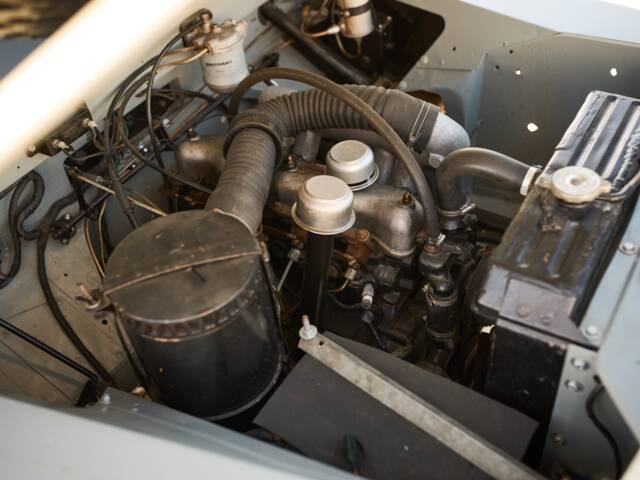 Land Rover 88