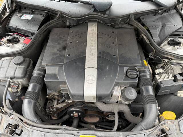 Mercedes-Benz CLK 320