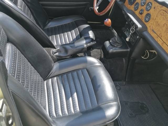 Triumph TR 6