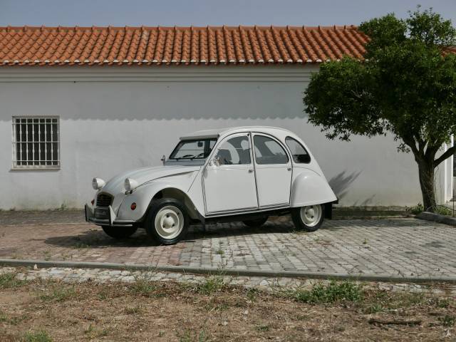 Bild 1/50 von Citroën 2 CV 6 Club (1990)